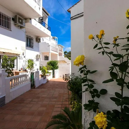 Casa Soleada Punta Lara Nerja شقة مالقة