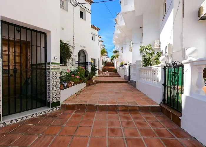Casa Soleada Punta Lara Nerja شقة مالقة