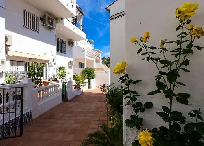 Casa Soleada Punta Lara Nerja شقة مالقة